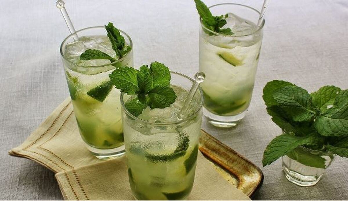 طرز تهیه شربت نعنا؛ یک نوشیدنی مخصوص فصل تابستان