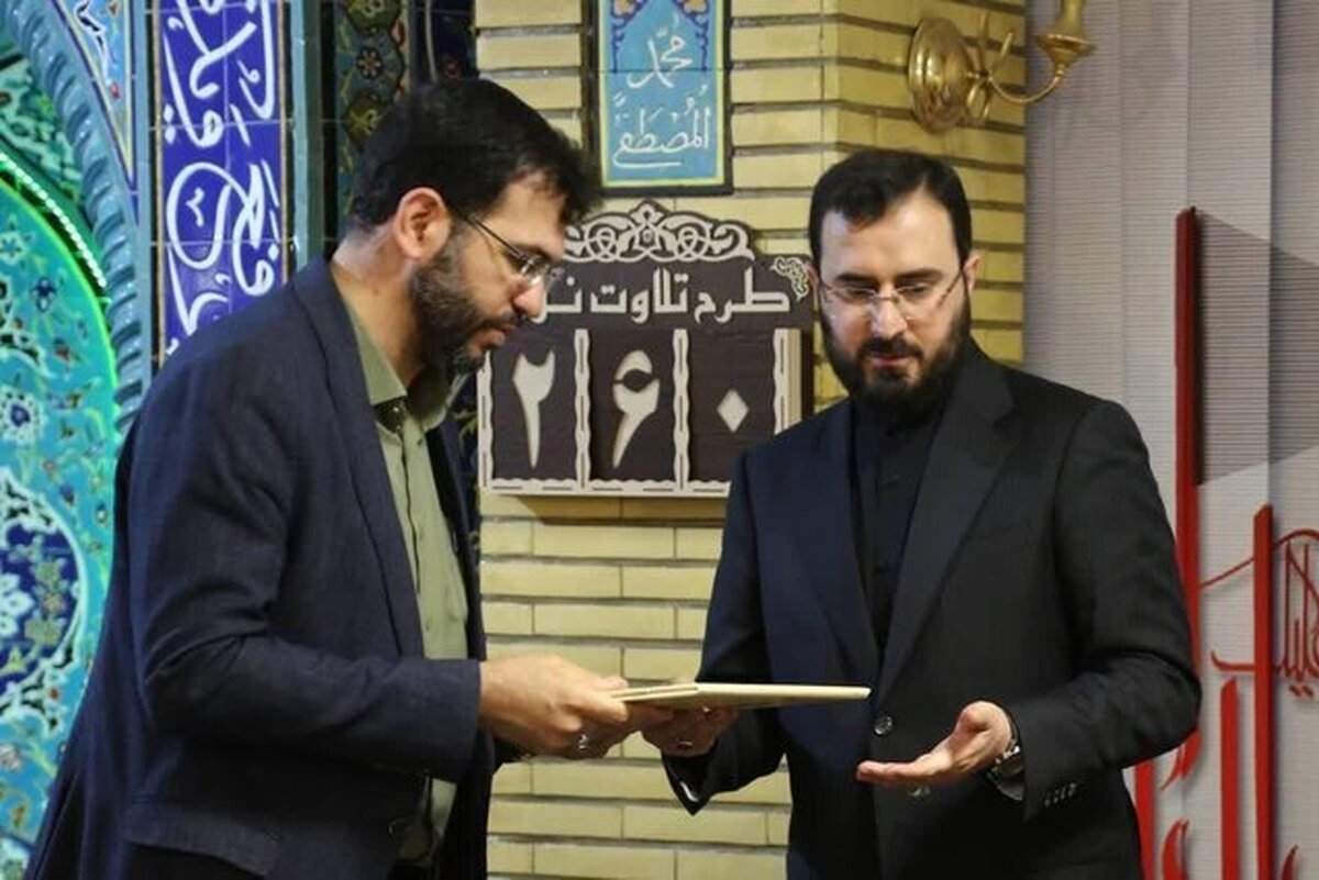 تقدیر از مدیرکل ارشاد خوزستان به‌پاس ترویج فرهنگ نماز