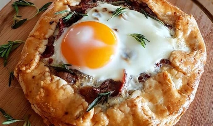 طرز تهیه یک لقمه لذیذ و مقوی برای صبحانه بچه‌ها