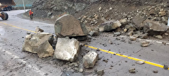 ریزش سنگ در ارتفاعات کرج-چالوس پیش‌بینی می‌شود