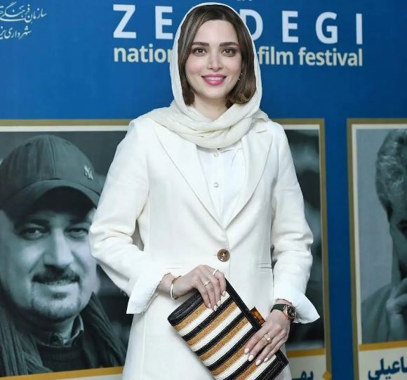 استایل سر تا پا سفید بهنوش طباطبایی/انگار رفته عروسی! +عکس استایل سر تا پا سفید بهنوش طباطبایی/انگار رفته عروسی! +عکس
