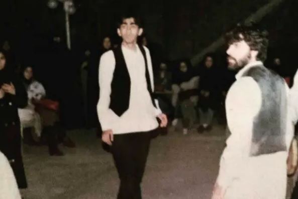 عکسی از فرزاد حسنی که هیچ وقت دوست نداشت منتشر بشه!