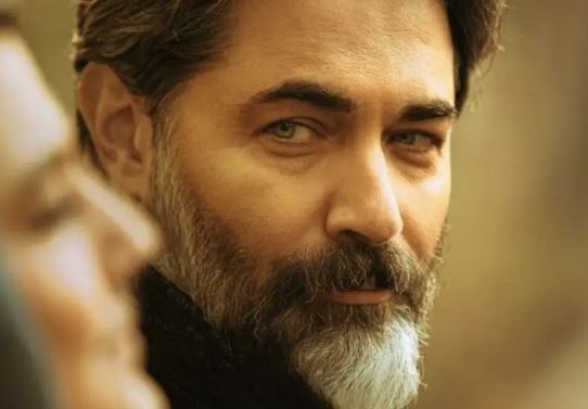 تصویری از کراش‌ترین بازیگر حال حاضر سینمای ایران در نقش جدیدش!