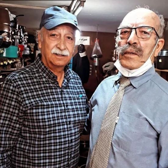 محمود پاک نیت در حال جیگر خوردن شکار شد+عکس