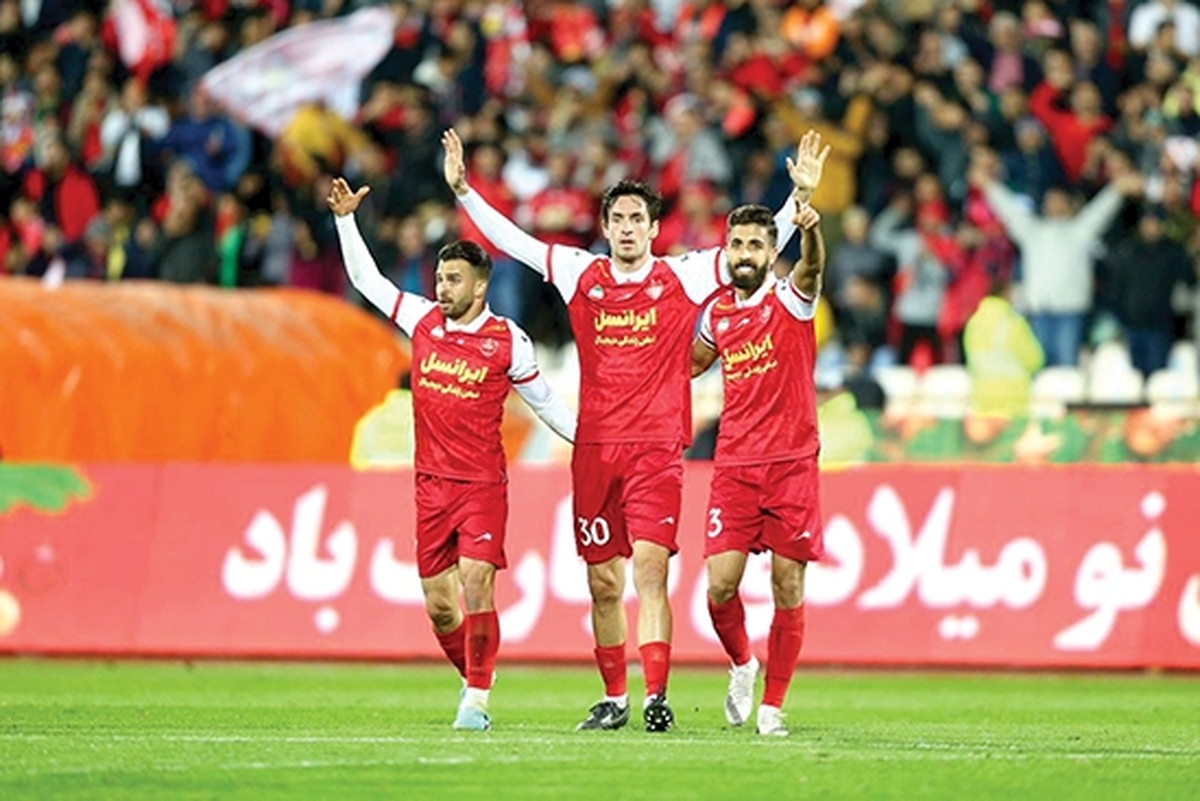 امشب پرسپولیس جام می‌گیرد؟ تب و تاب شدید در صدر و قعر جدول