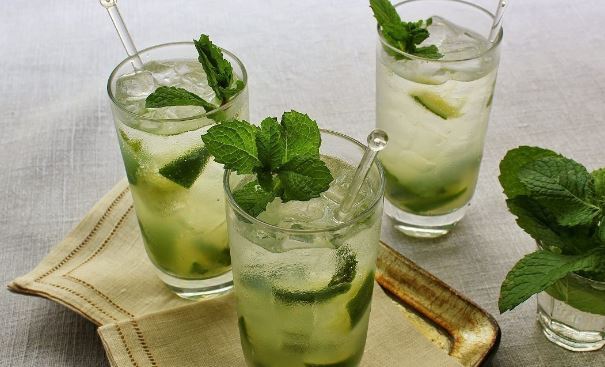 رفع عطش تابستانه با شربت لیموناد سبز کافی شاپی!