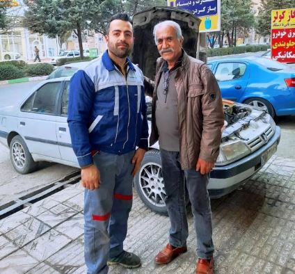 طرفدارهای ماشاالله وروایی برای عکاسی باهاش صف کشیدند! طرفدارهای ماشاالله وروایی برای عکاسی باهاش صف کشیدند!