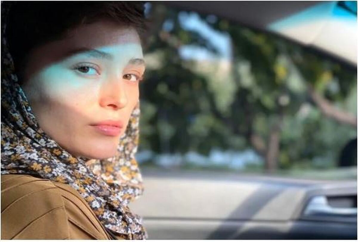 تفریح لاکچری نوید محمدزاده و همسرش با جت شخصی