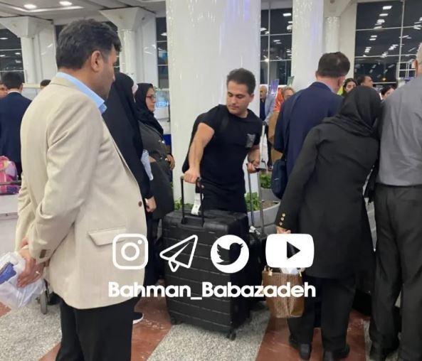 اولین عکس از «احمد سعیدی» در فرودگاه وایرال شد