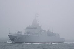 نمایش قدرت کشتی‌های جنگی چین نزدیک ناوگان آمریکا
