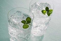 کاهش ضربان قلب از جمله عوارض نوشیدن آب یخ!