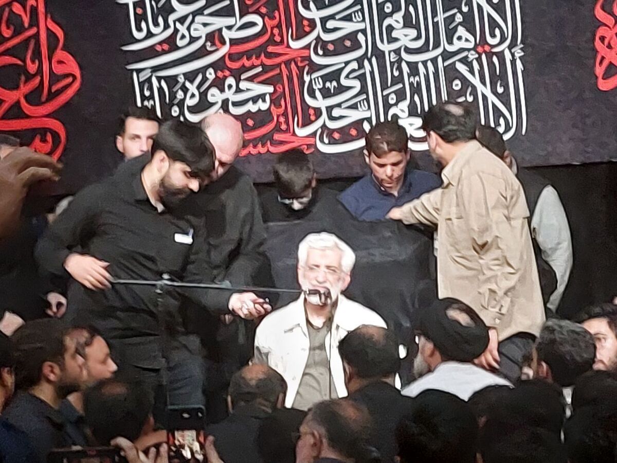 جلیلی: ۱۴ میلیون نفر را در انتخابات با خود همراه کردیم