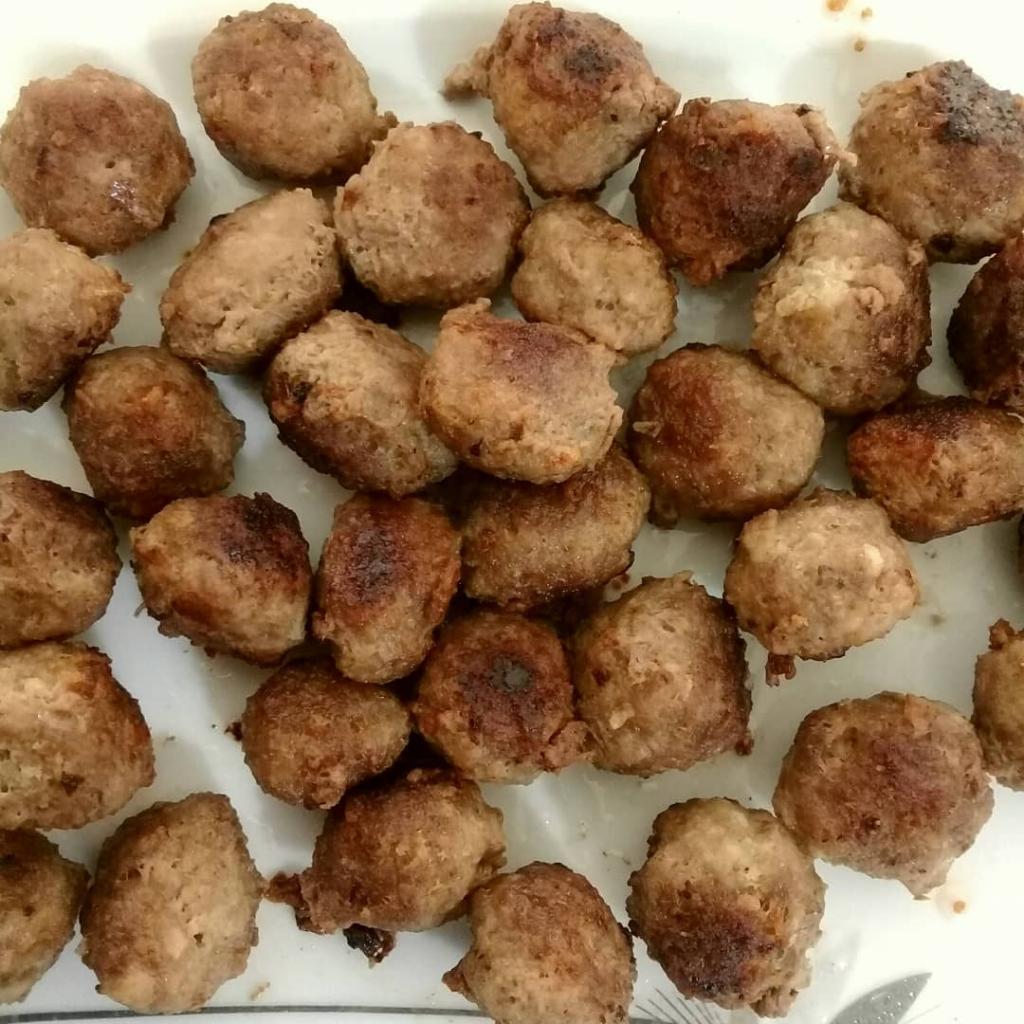 این غذای مجلل و درباری را که ترکیبی از آلبالو و گوشت قلقلی است را حتما امتحان کنید