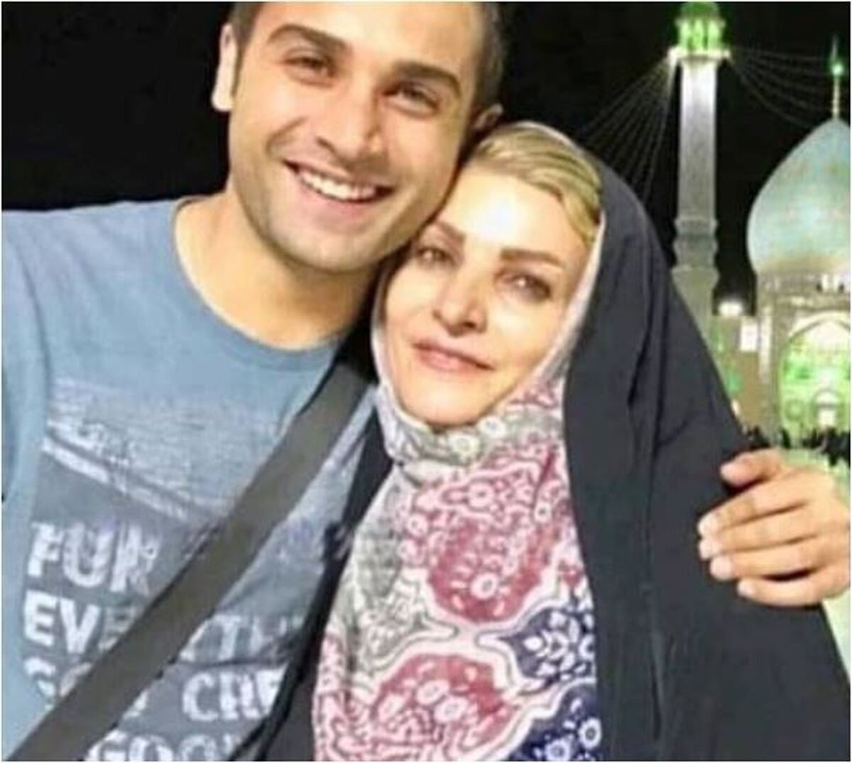 تصویر یادگاری از دورهمی خانوادگی آقای بازیگر کنار سید محمد خاتمی/چه نسبتی باهم دارند؟