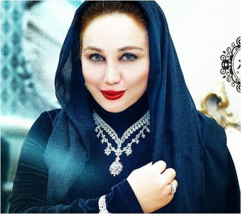 خودنمایی بهنوش بختیاری با سرویس جواهرات لوکسش+عکس/این همه طلا سنگینی نمیکنه رو دستش؟