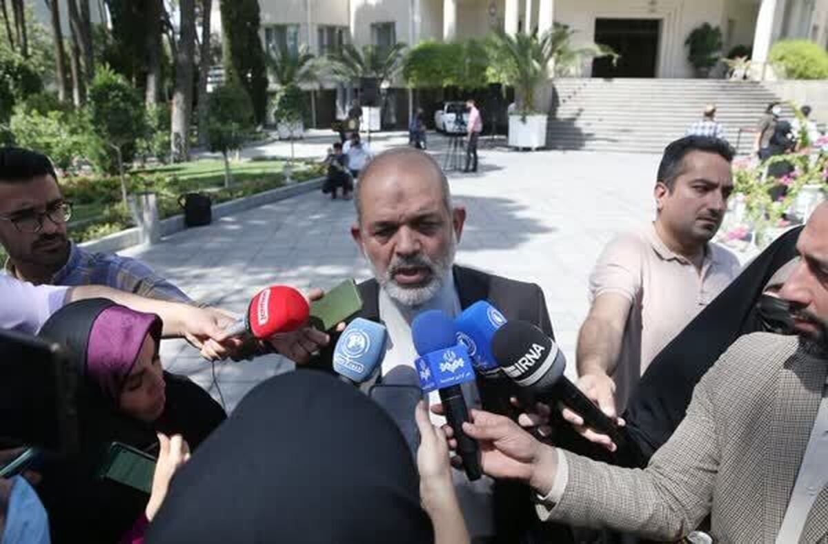 وزیر کشور: لغو روادید برای ایام اربعین برقرار است