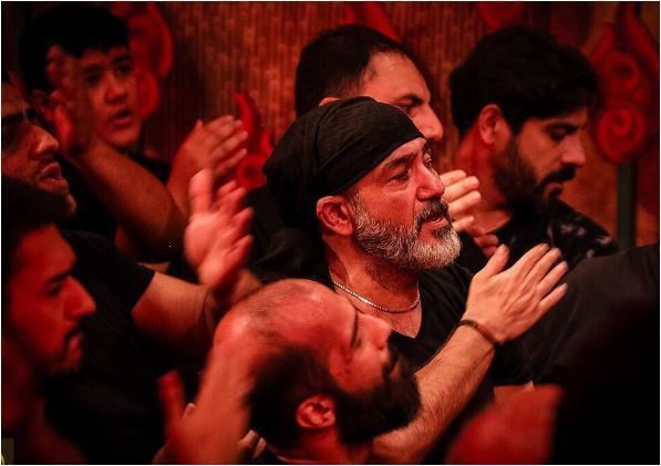 عکس شکار شده از مهران غفوریان در وضعیتی که تصورشم نمی‌تونید بکنید!