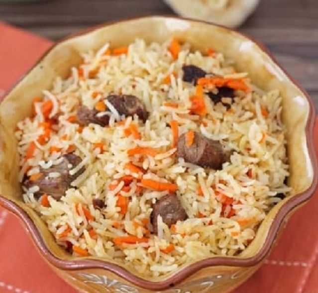 چند نکته حرفه‌ای برای خوشمزه‌تر شدن چلو گوشت هویج