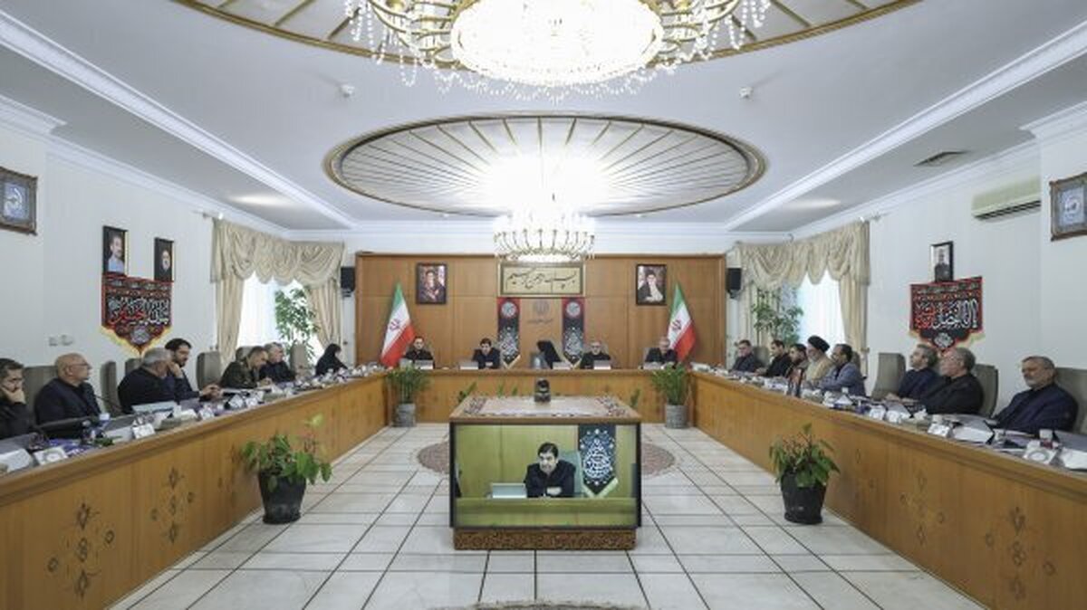 مخبر: افتخار ماست که رهبری سه بار فرمودند این دولت تا روز آخر مانند روز اول کار کرده است