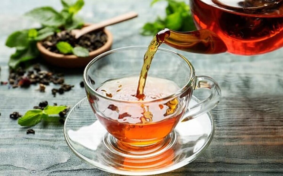 یک عمر اشتباه چای دم کردیم
