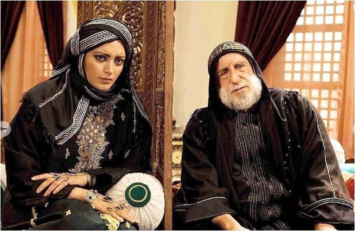 تفریح و خوش گذرانی بازیگر پر حاشیه سینما کنار خانواده اش/چه پدر و مادر شیک پوشی داره ماشاالله!