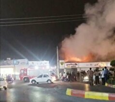 آتش‌سوزی ۴ مغازه در شهر آمل مهار شد