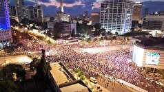هزارات معترض در تل‌آویو علیه نتانیاهو تظاهرات کردند