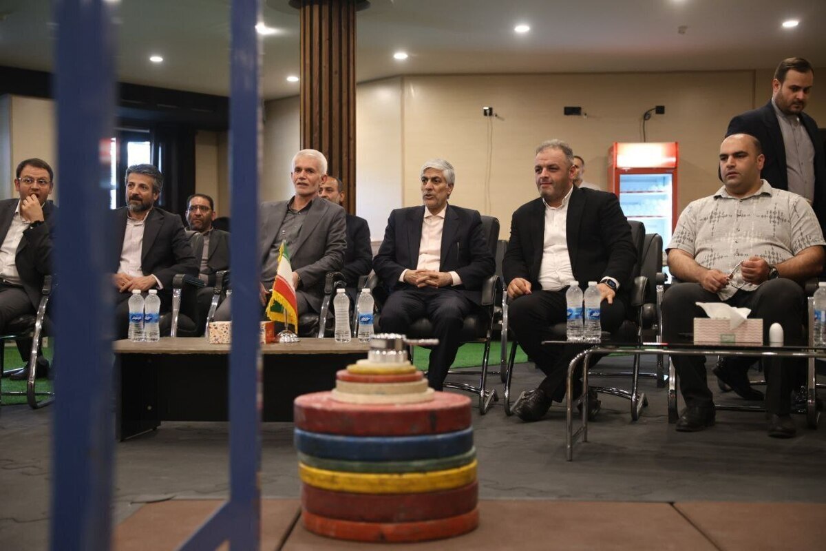 وزیر ورزش و جوانان برای تیم ملی وزنه برداری آرزوی موفقیت کرد