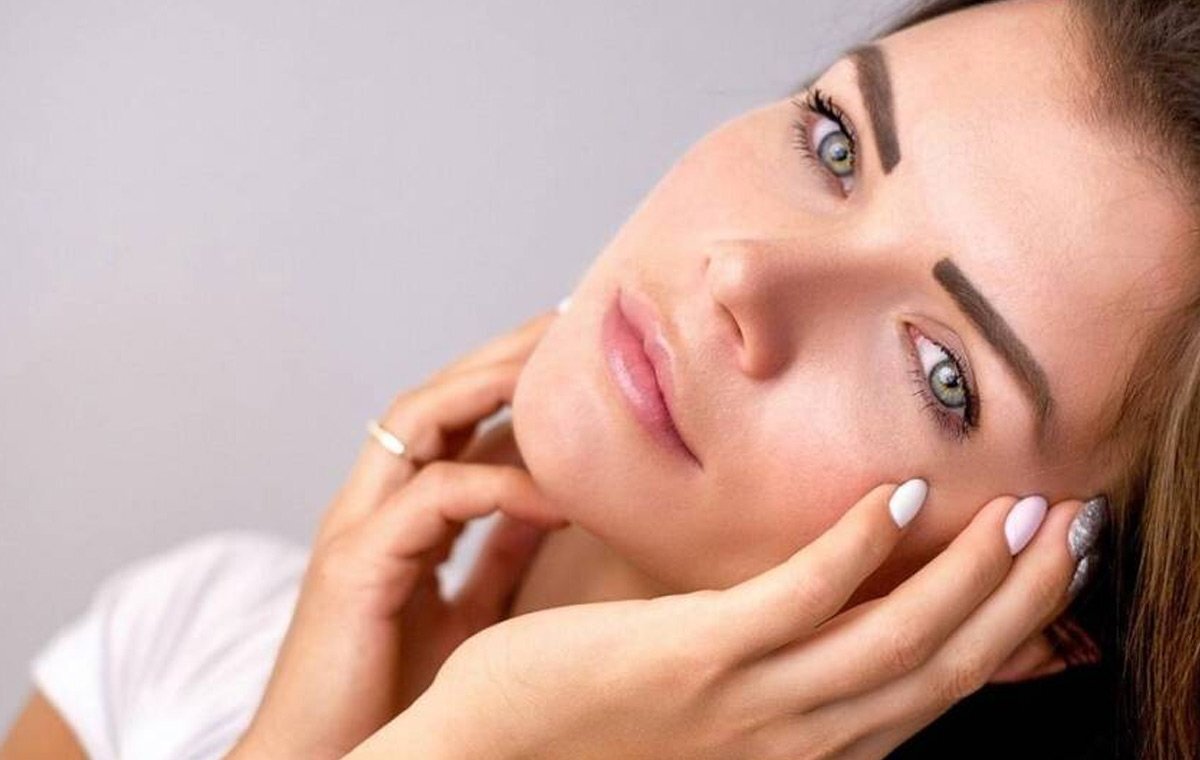بررسی خواص مویز برای زنان و مردان به صورت جداگانه/مویز یک شفا دهنده طبیعی برای پوست و مو
