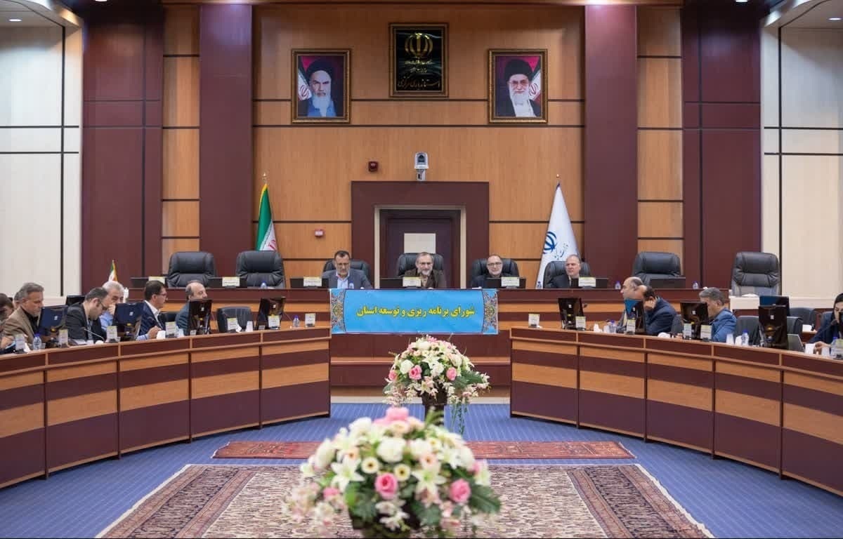 تدوین و تصویب سند بهره‌وری استان مرکزی