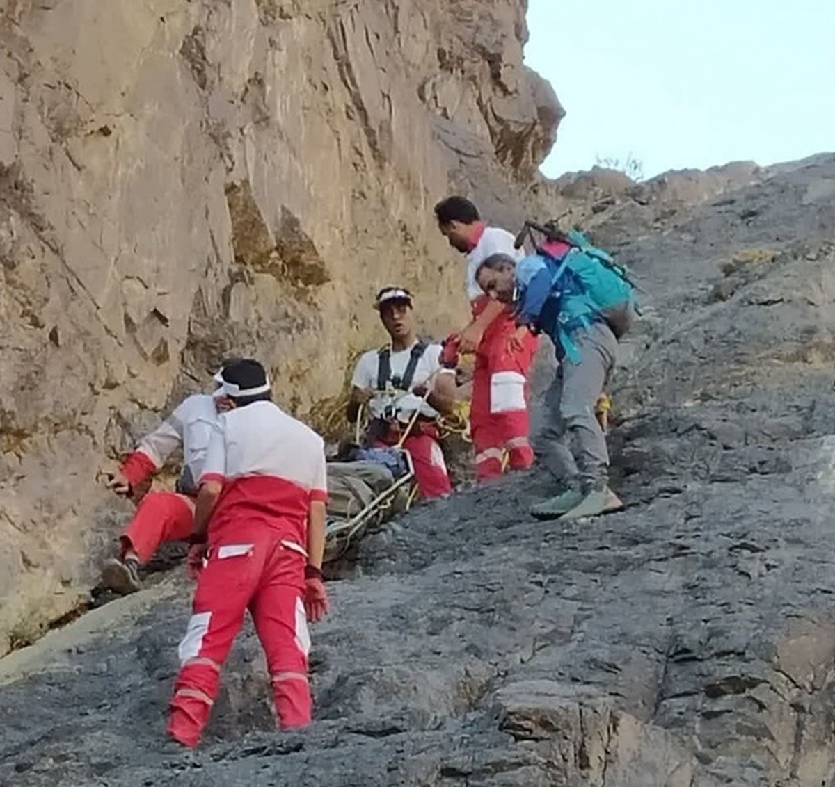 سقوط مرگبار از یک آبشار در کرمان