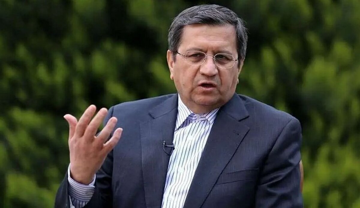 رئیس سابق بانک مرکزی به عنوان وزیر اقتصاد به مجلس شورای اسلامی معرفی شد