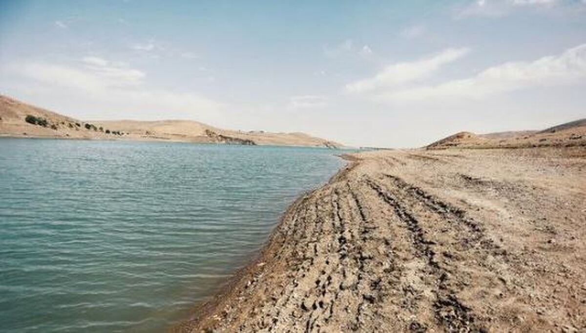 فناوری تبخیر آب در روز‌های گرم سال در نواحی مجاور مرز‌های آبی