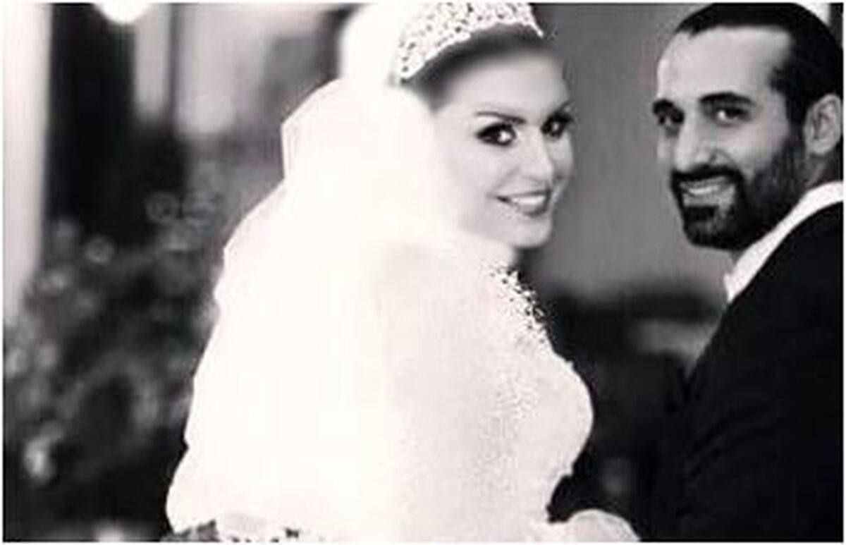 عکس لو رفته از عروسی مرحوم ماه چهره خلیلی بین دو بازیگر مطرح مرد