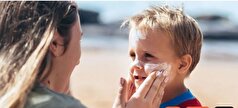نکاتی ناگفته درمورد تفاوت‌های ضد آفتاب کودکان و بزرگسالان