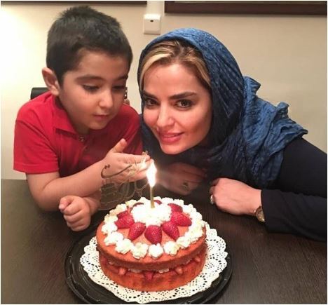 تولد خاص سپیده خداوردی، بازیگر سریال آوای باران در خانه اش/ چه کیک خوشگلی