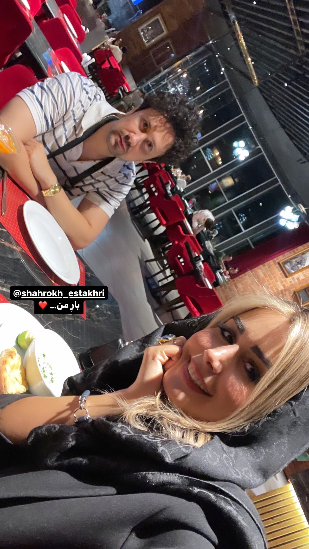 آقای بازیگر و همسرش در حال خوش گذرانی و کافه گردی + عکس
