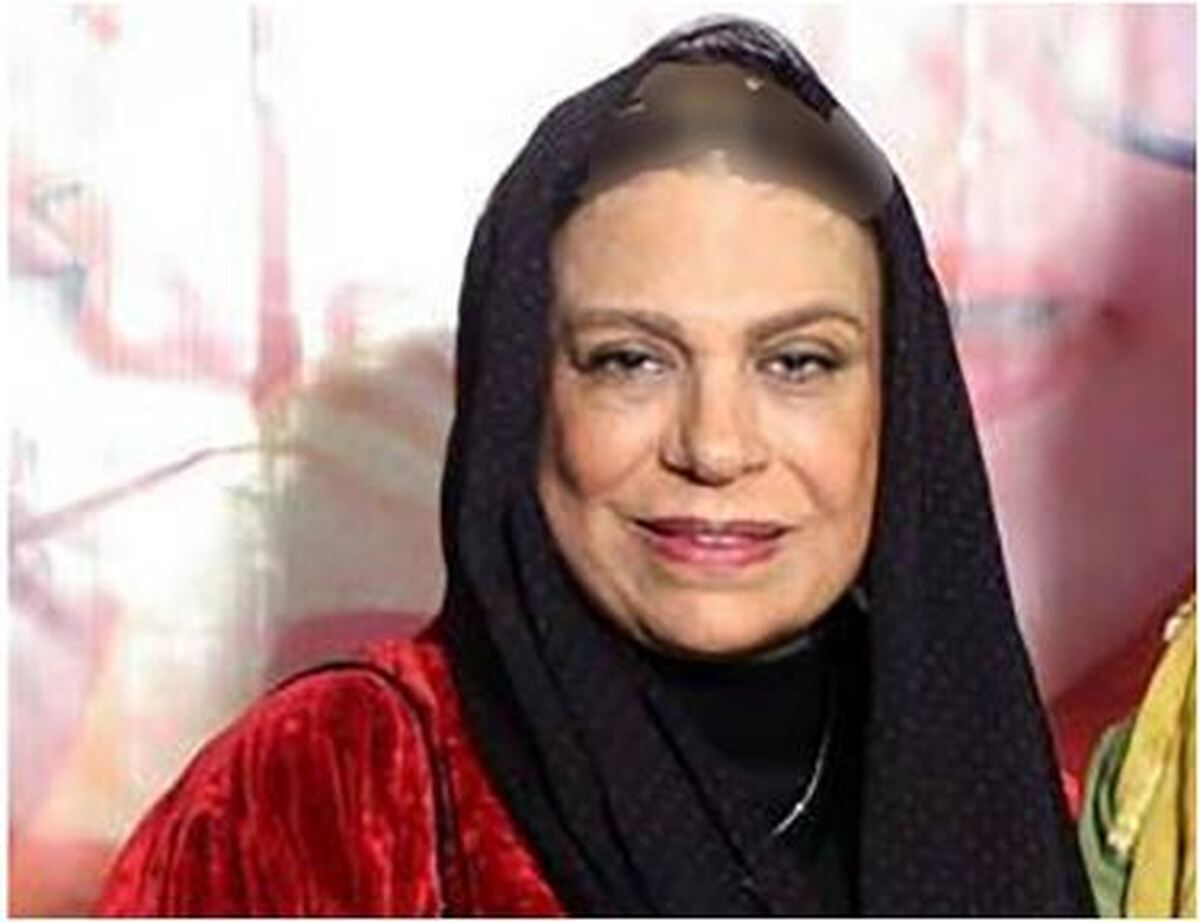 تصاویر وایرال شده از گوهرخیراندیش در آمریکا کنار پسر قد بلند وعروسش