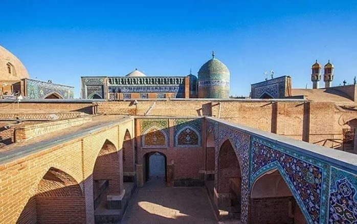 عمارت آقازاده؛ جاذبه‌ای گردشگری در اردبیل که جزو مدرن‌ترین عمارت زمان قاجار بود