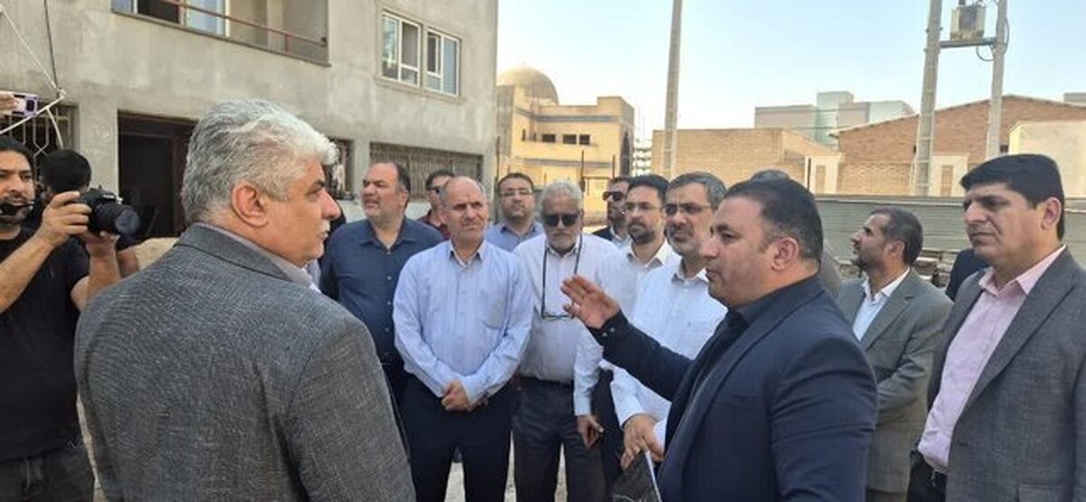 بازدید معاون وزیر راه و شهرسازی از پروژه ۲۰۰۰ واحدی مسکن اهواز