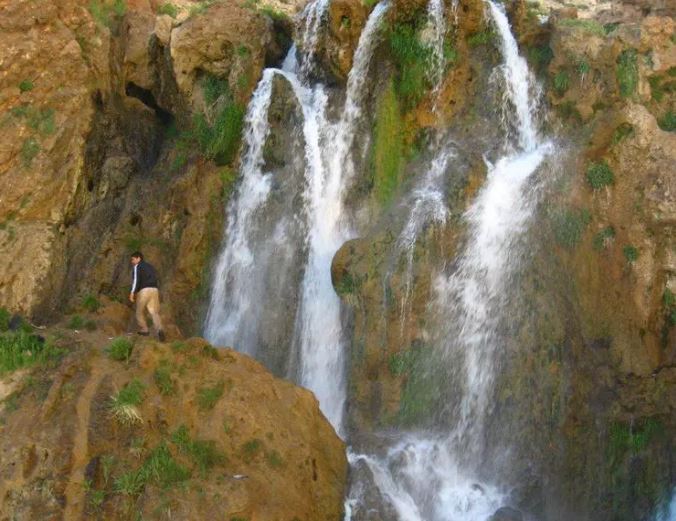 آبشار شیخ علیخان، جاذبه‌ای گردشگری در نزدیکی شهرکرد