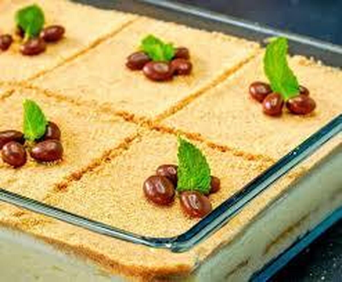 با کمترین مواد اولیه این  دسر دوست داشتنی و پرطرفدار را درست کنید