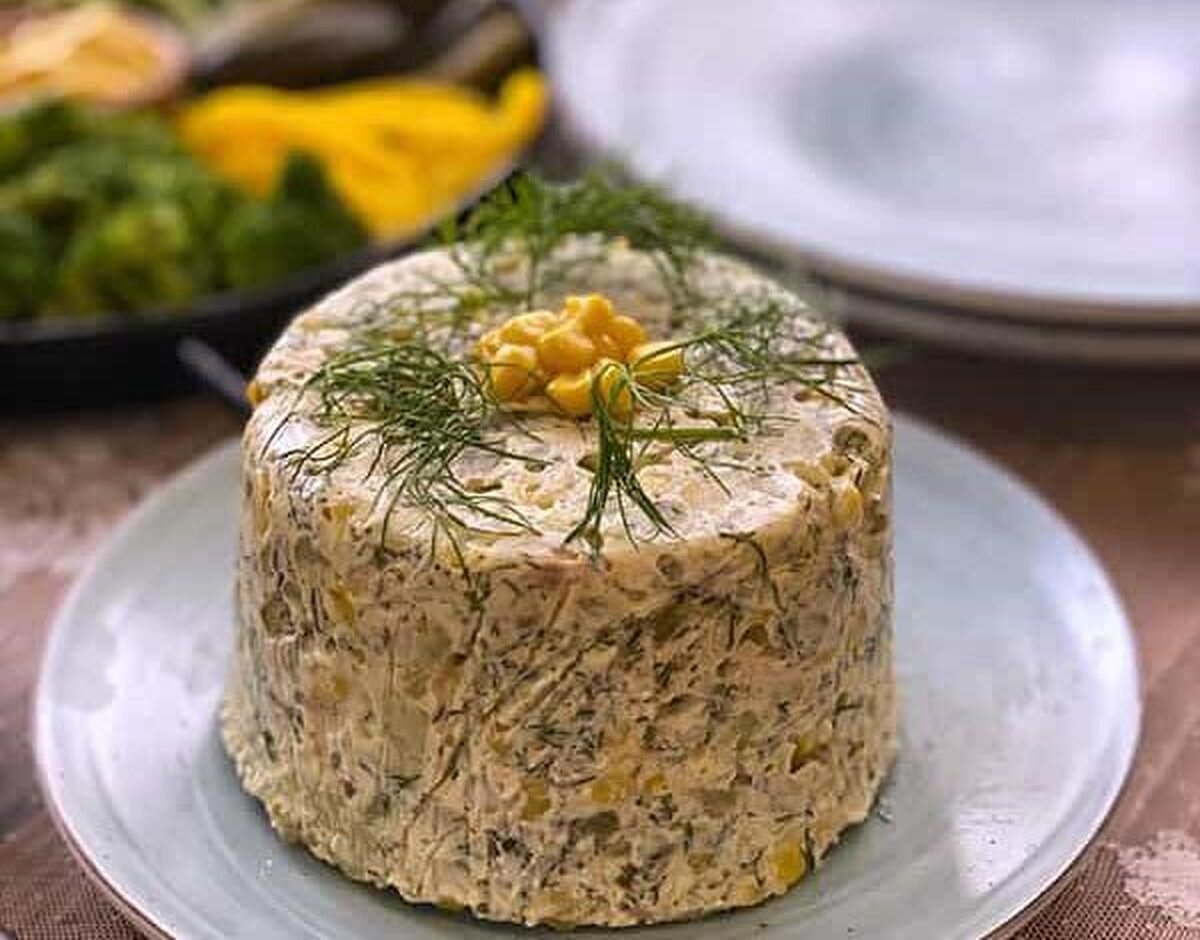 با اضافه کردن این ترکیبات به سالاد الویه یک طعم جدید بسازید!
