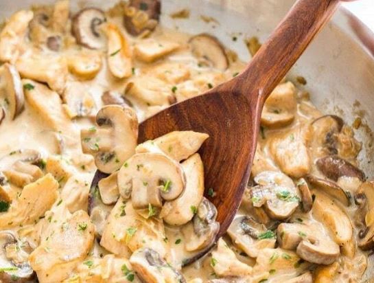 خوراک مرغ، یک غذای فوری فوتی و مدرن که همه دوسش دارن