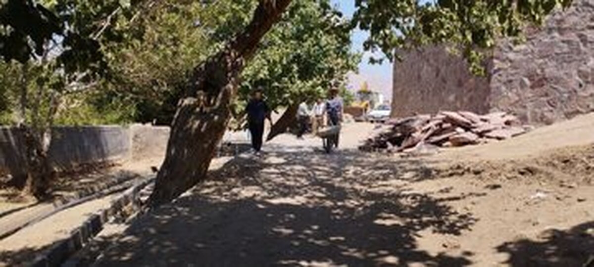 اجرای عملیات ایجاد باغ‌راه در شهرستان مهدی‌شهر