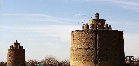 سفر در تاریخ با قدم زدن در کوچه‌های باریک و سنگ فرش شده اصفهان