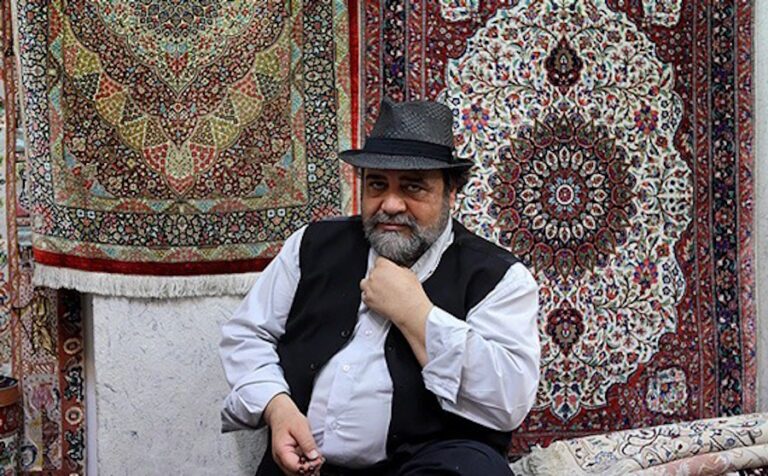 از آرایشگر مورددار تا حاجی بازاری پولدار، اما متدین/کاراکتر‌های کلیشه‌ای سینمای ایران
