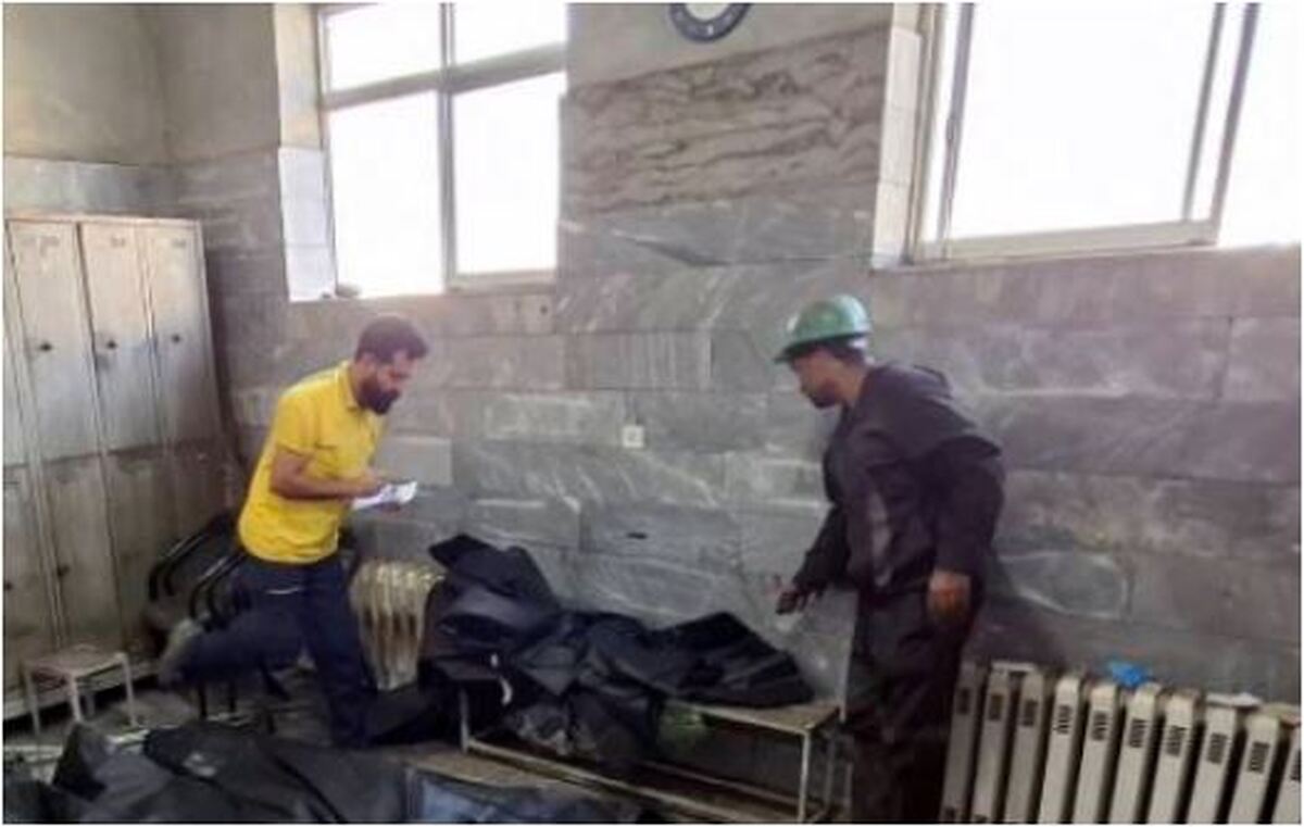 ۲۸ پیکر از جانباختگان حادثه طبس به خانواده هایشان تحویل داده شد