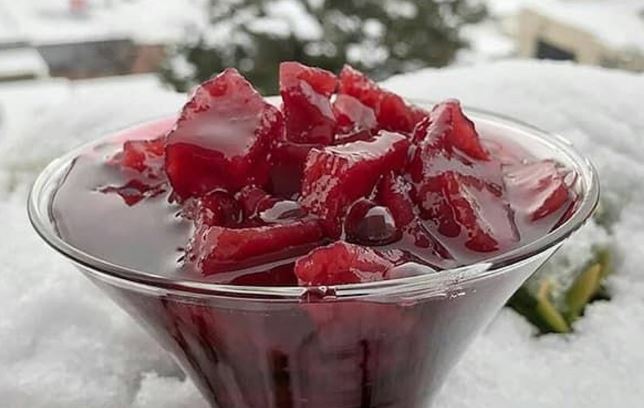 طرز تهیه مربای «به»؛ یک مربای محبوب که رنگ و بوش دیوانتون می‌کنه!