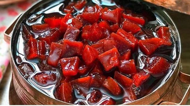 طرز تهیه مربای «به»؛ یک مربای محبوب که رنگ و بوش دیوانتون می‌کنه!